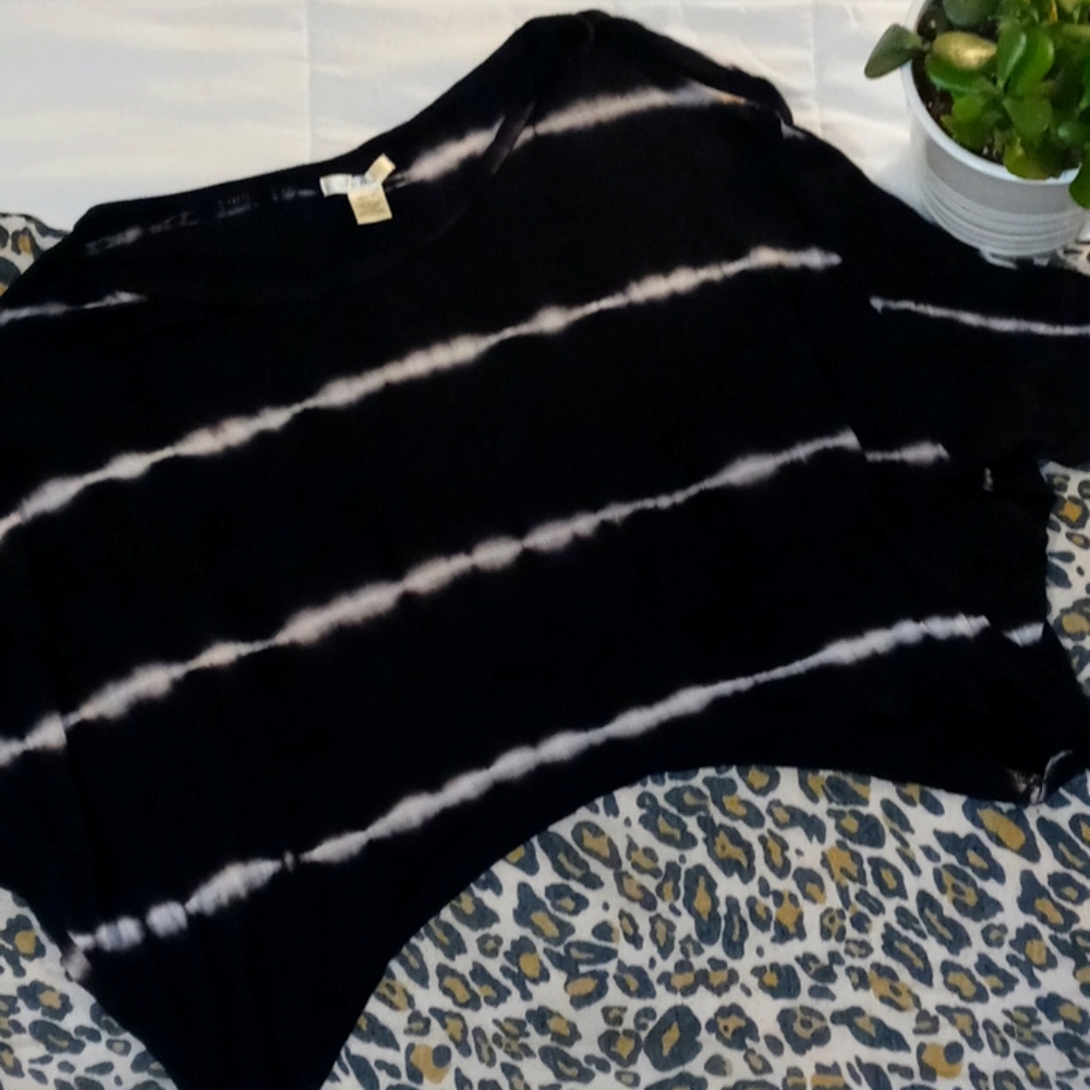 🛍 NWOT Cropped Tie Dye Lounge T-Shirt M